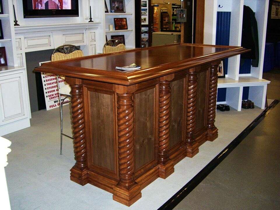 Osborne Wood | Custom Bar using Osborne Rope Island Posts