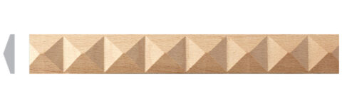 5/8" x 7/32" Carved Pyramid Moulding