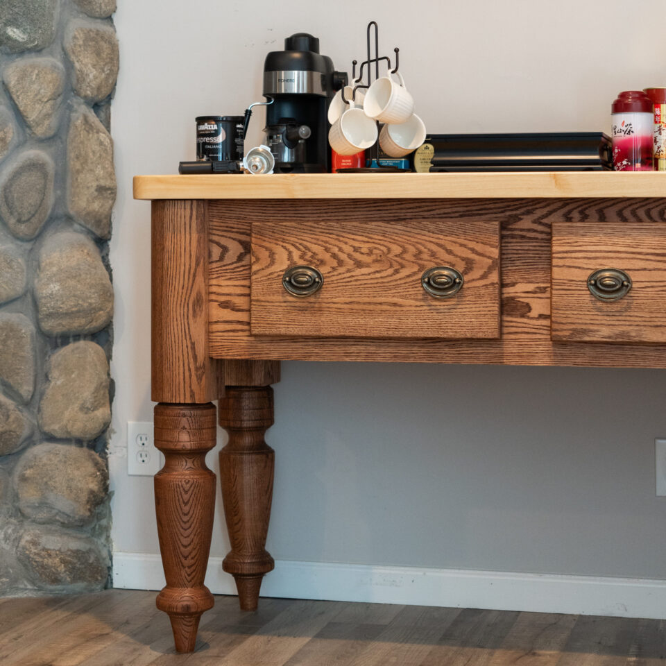 Cornwall Kitchen Island Leg - Thumbnail 3