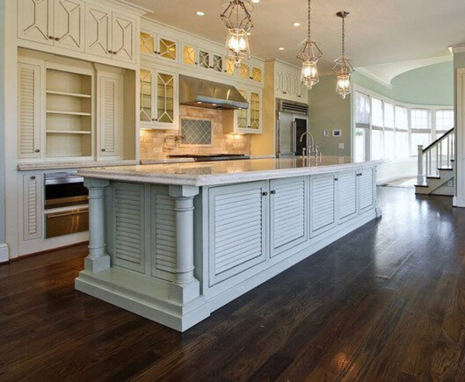 Osborne Wood | Massive Savannah Island Post