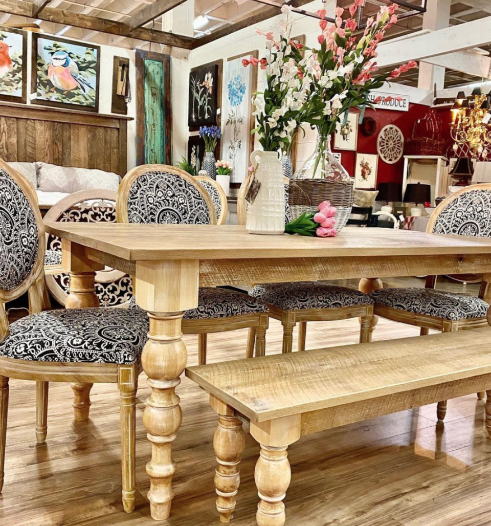Torrance Dining Table